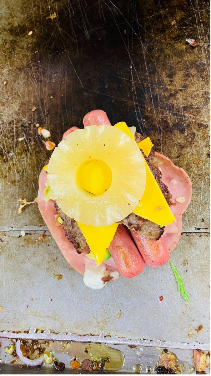Hamburguesa con piña