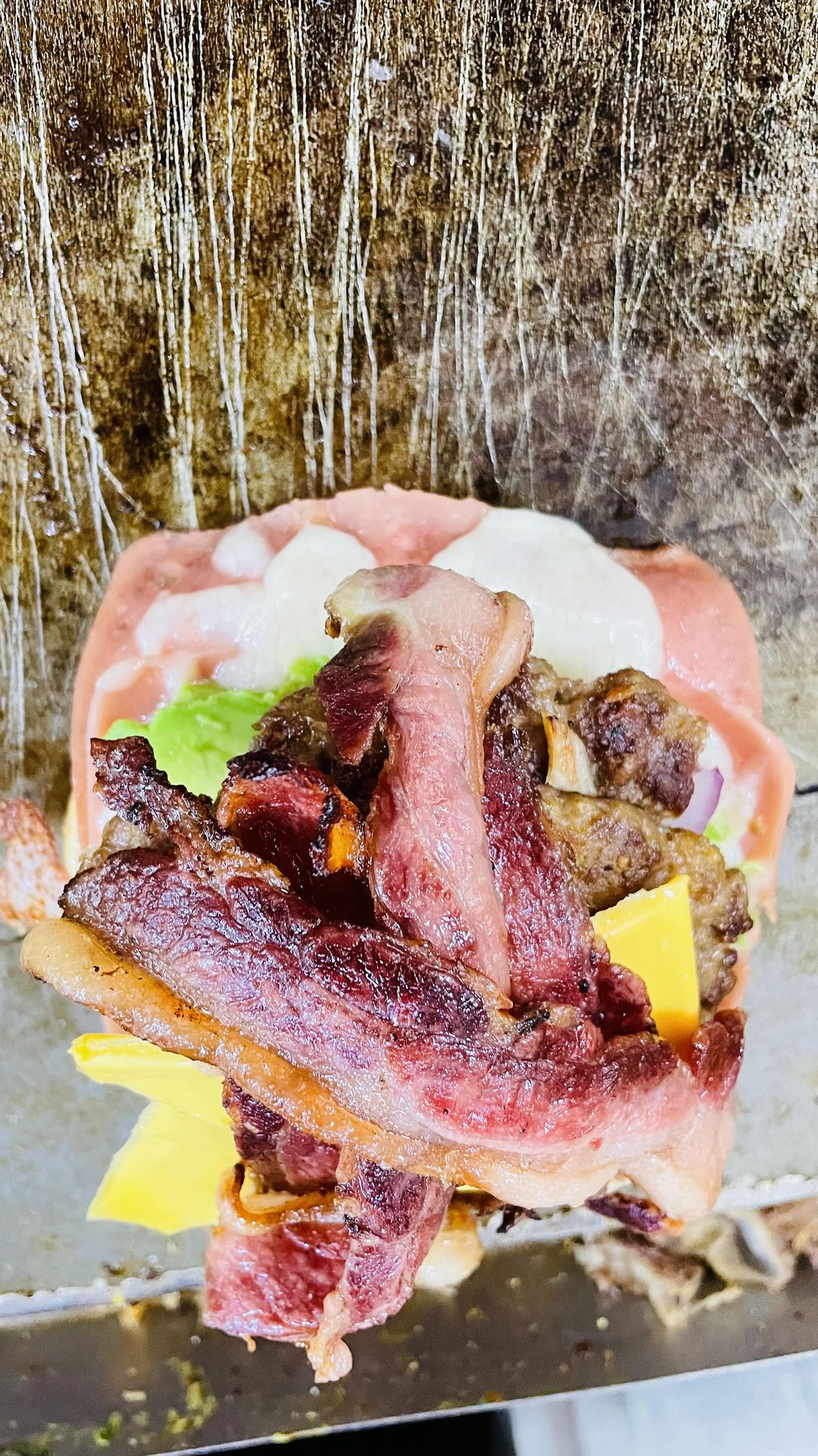 Hamburguesa con tocino